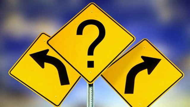 کوچک در برابر غرب، خودبزرگ بین در برابر همسایه