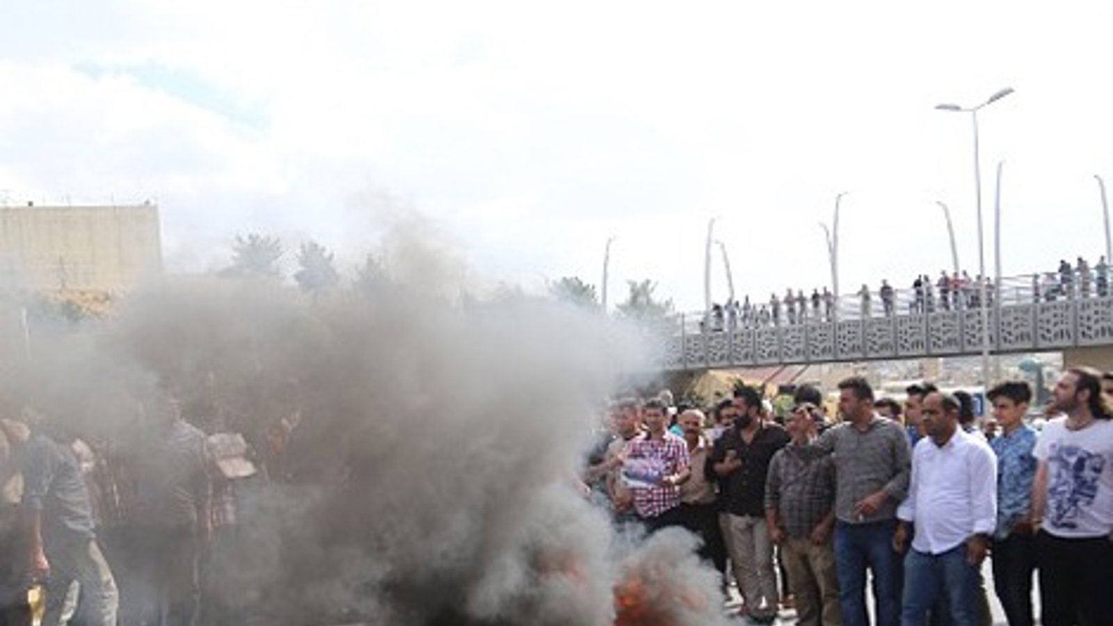 تظاهرات خشونت آمیز کردهای سلیمانیه عراق برعلیه حکومت اقلیم در پی وضعیت بد اقتصادی + تصاویر