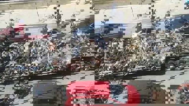 گرداندن اجساد جنگی در خیابانهای شهر توسط «ی.پ.گ»