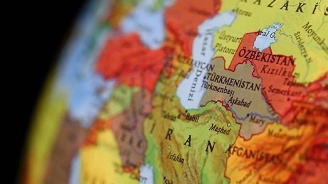 همه ی شهروندان در ایران برابرند اما پارسیان برابرترند!