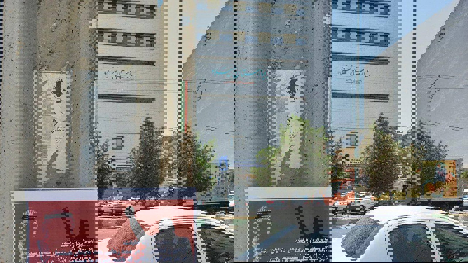 حمایت از ملت عرب احواز با توزیع گسترده پوستر های اعتراضی در سطح شهر اورمیه