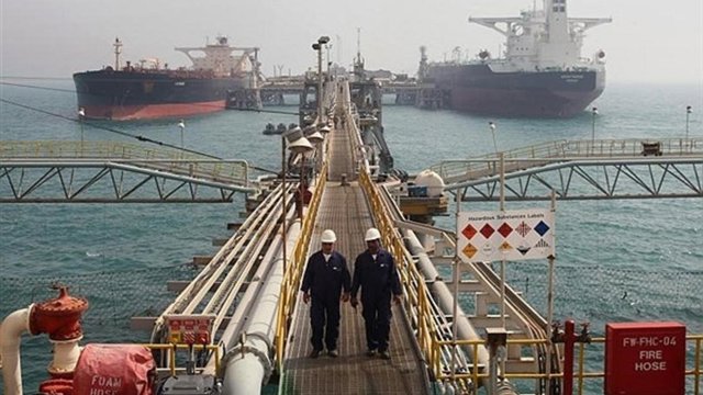 سقوط قیمت نفت سنگین ایران به زیر ۱۵ دلار