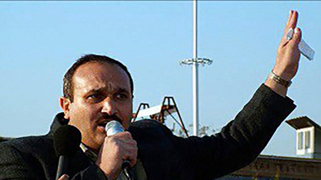 ﻿آغاز اعتصاب غذای عباس لسانی و ۱۱ زندانی دیگر در اعتراض به ممانعت از آزادی وی