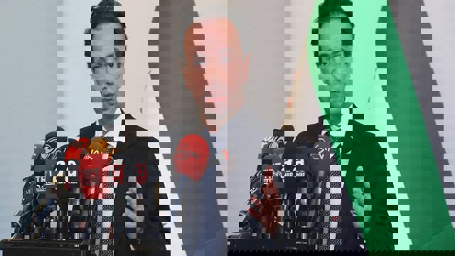 رئیس ائتلاف ملی سوریه: ادعاهای روسیه درباره خرید نفت داعش توسط ترکیه “بسیار مسخره” و “خنده‌دار” است