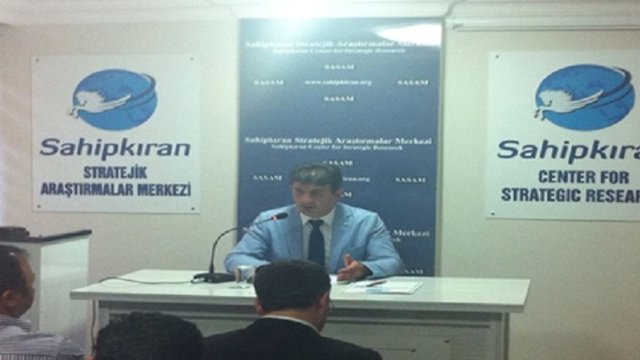 برگزاری نشست “جایگاه ترکان ایران و آزربایجان جنوبی در خاورمیانه” در مرکز تحقیقات استراتژیک صاحب قران تورکیه