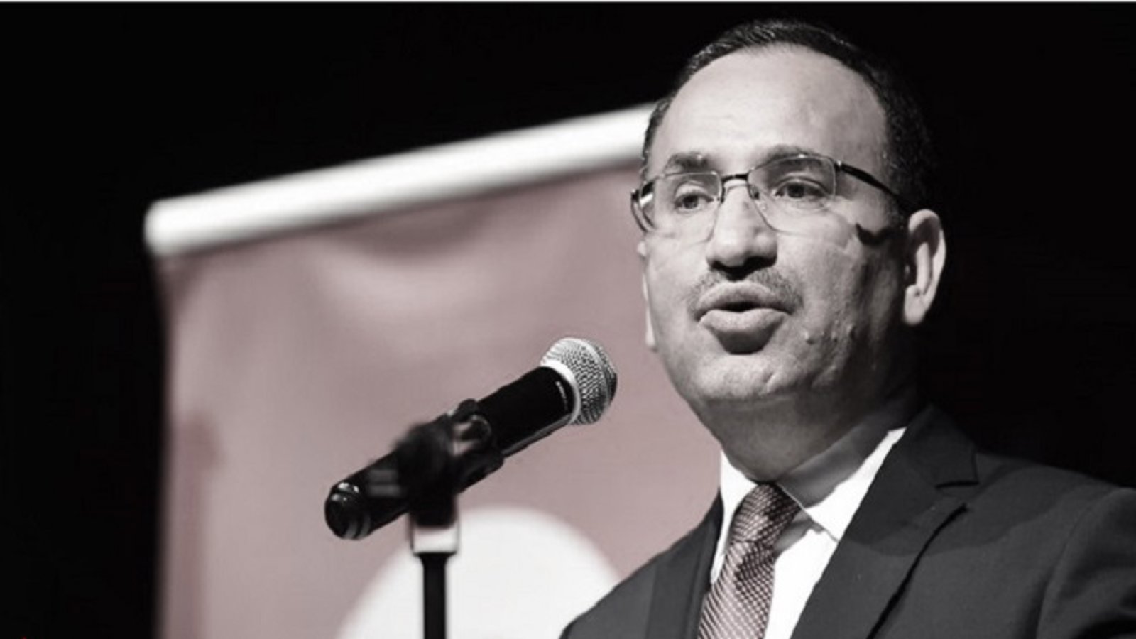 فتح الله گولن قصد دارد تا از آمریکا خارج شود