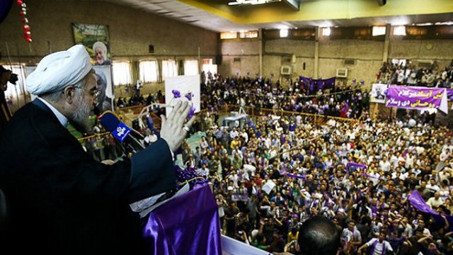 حسن روحانی:همانطور که از سنندج دفاع می‌کنیم، از دهوک و اربیل و سلیمانیه نیز دفاع خواهیم کرد