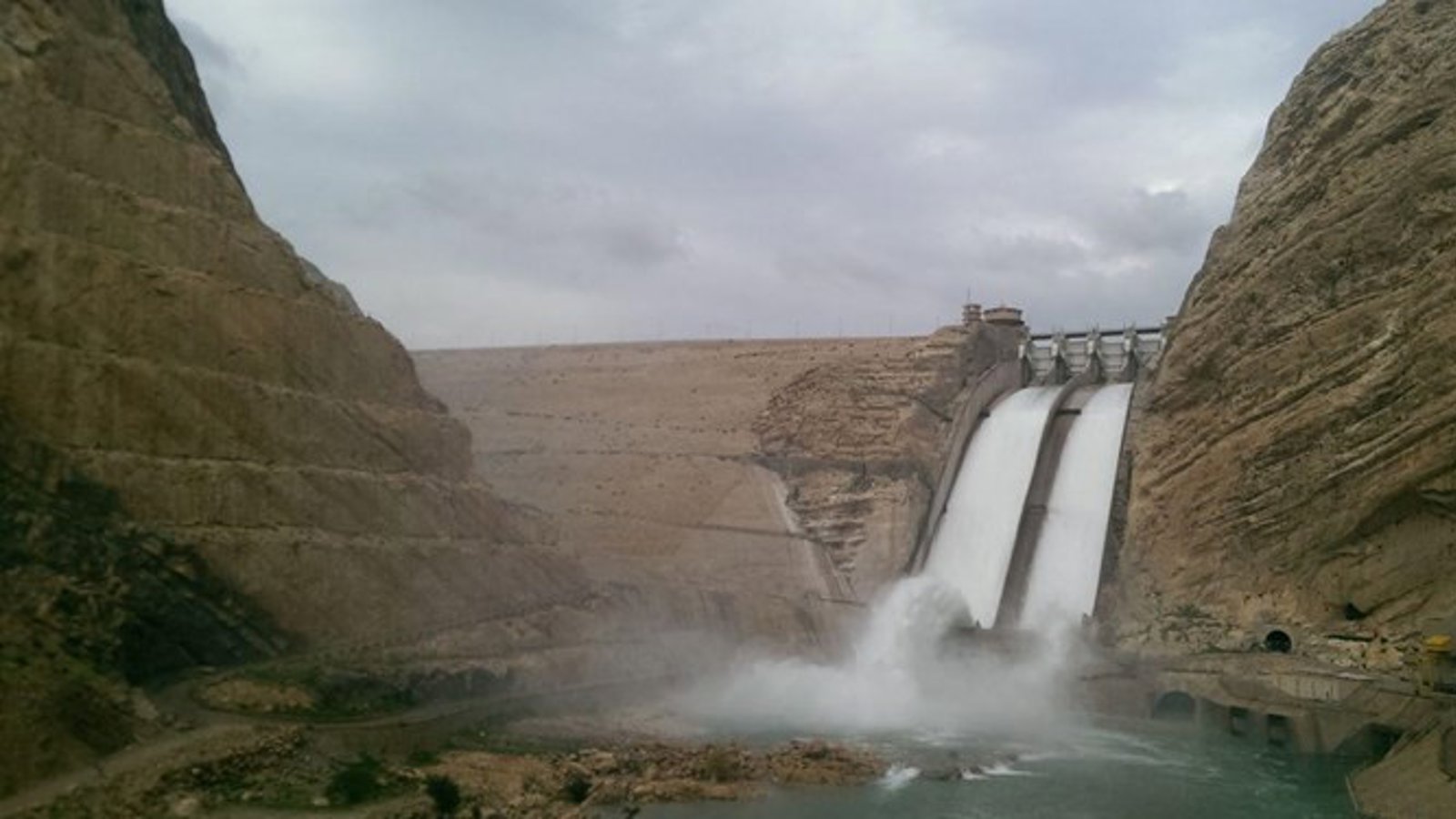 محیط زیست قربانی حق آبه