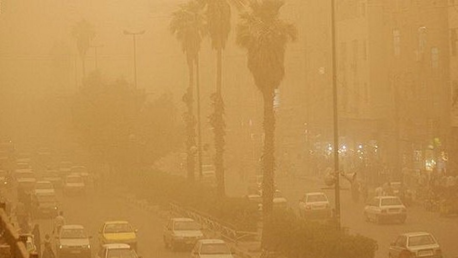 تعطیلی مدارس و دانشگاه‌های شهرهای الاهواز به دلیل آلودگی هوا