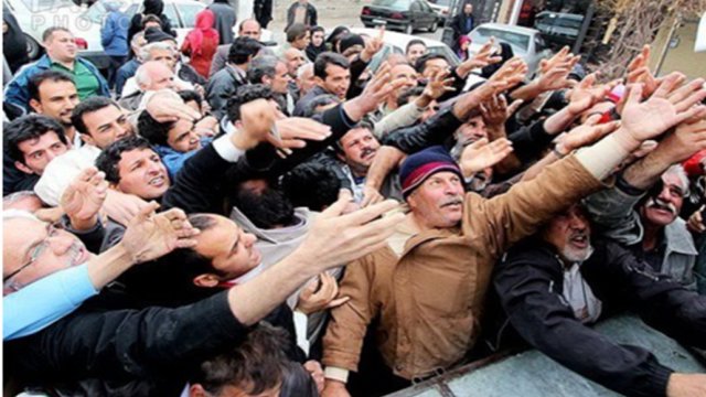 ۴۵ میلیون ایرانی در تنگنای معیشتی قرار دارند