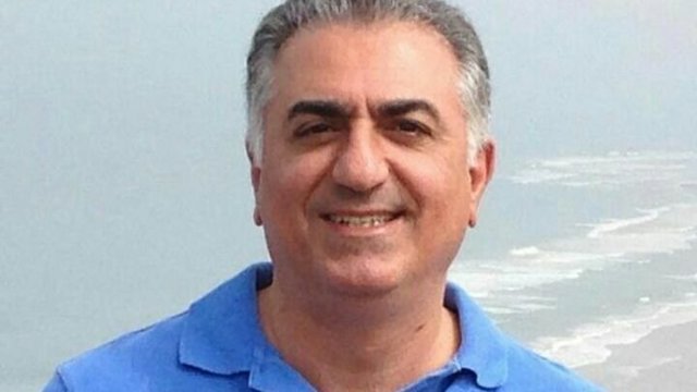 آیا رضا پهلوی «شاهزاده» است؟