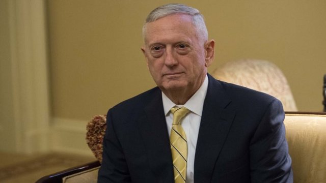 وزیر دفاع آمریکا: هر جای منطقه مشکلی وجود دارد، دست ایران در کار است