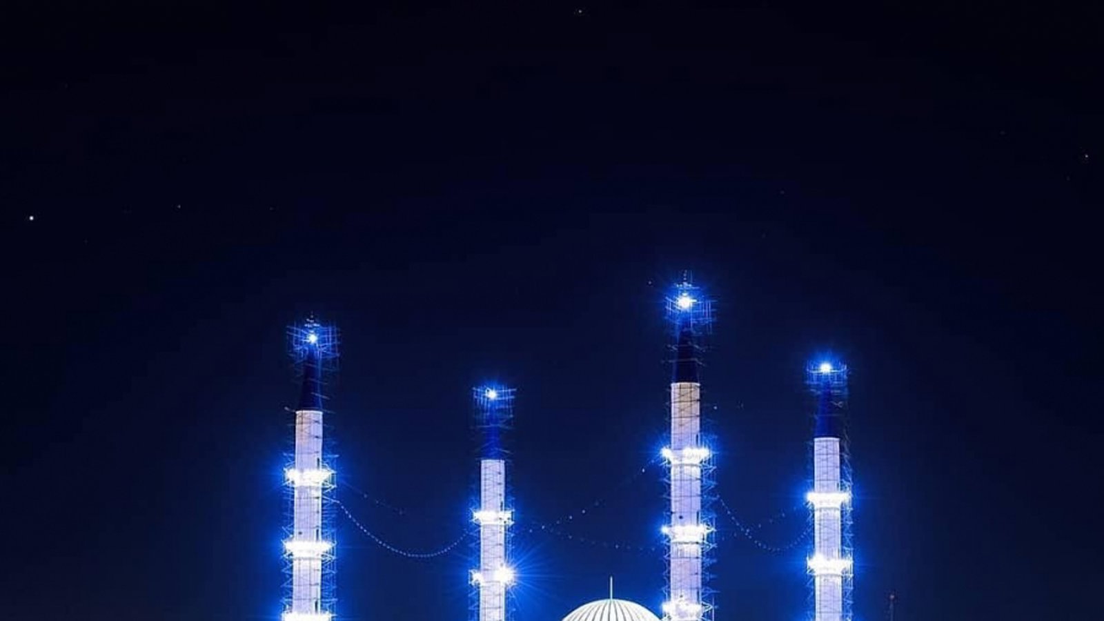 توهین یک مقام ایرانی به مسجد اهل سنت در زاهدان