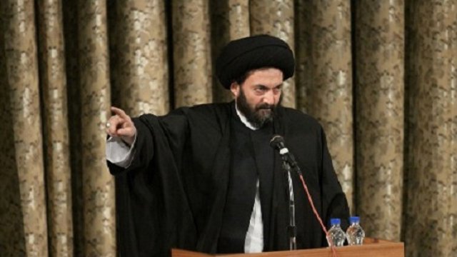 سیدحسن عاملی امام جمعه اردبیل: برخی استادیوم‌های ورزشی محل جریانات بسیار خطرناک قومی است