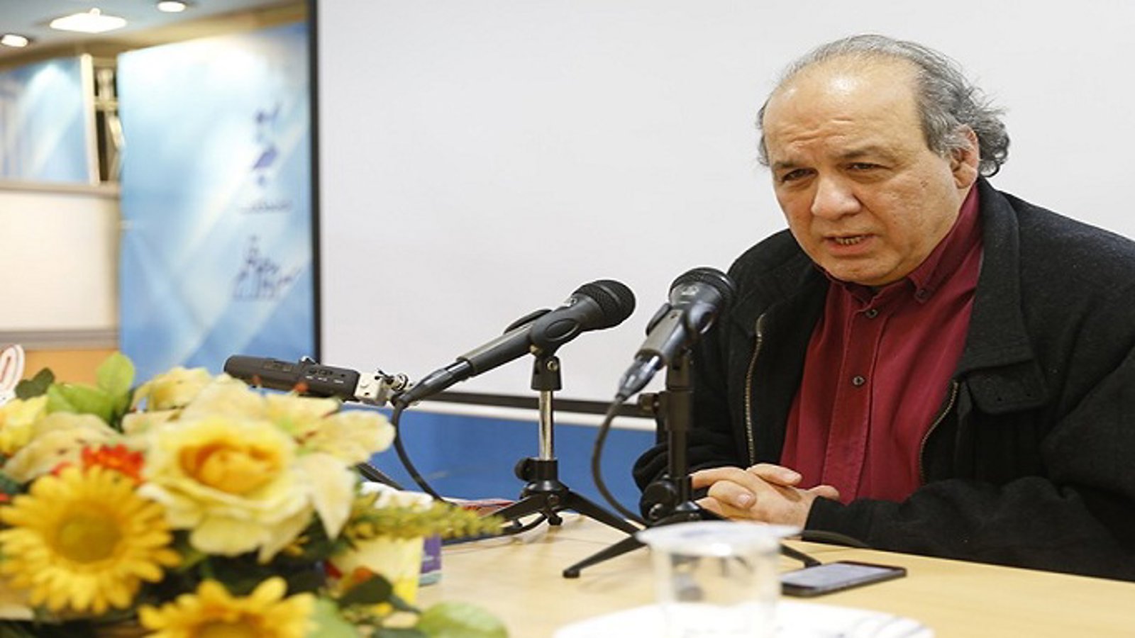 استاد دانشگاه ایران: برخی از مسئولان دنبال «پان ایرانیسم» هستند