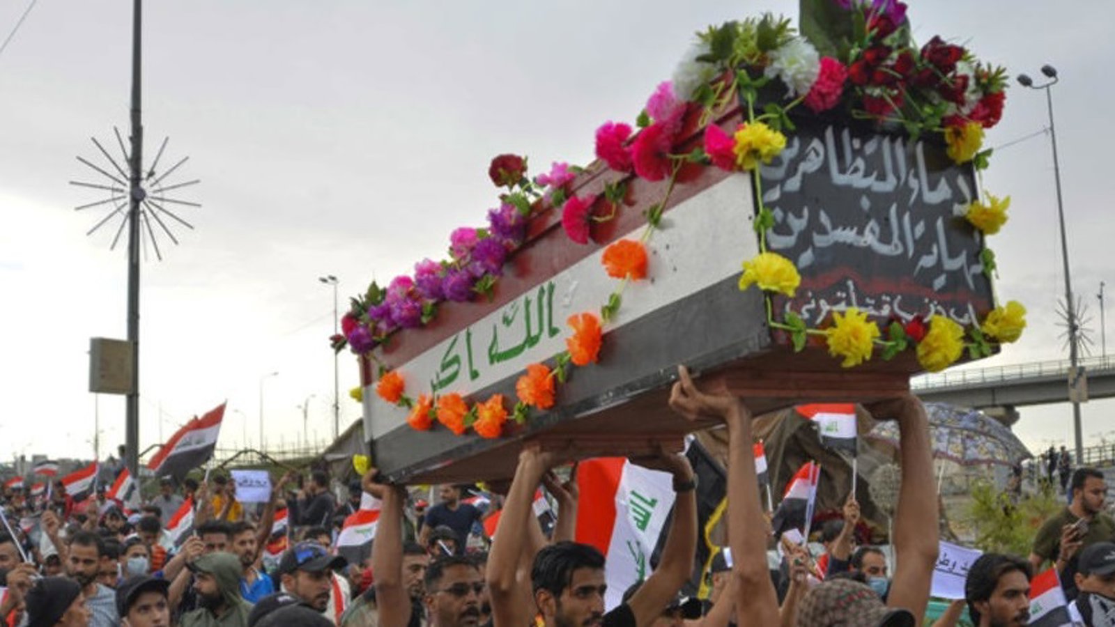 مرگ ۴۲ تن در اعتراضات روز جمعه مردم عراق