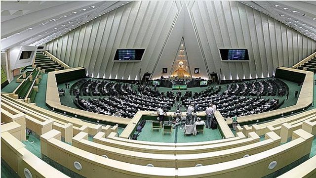 خشم نمایندگان مجلس از افزایش توریست های ایرانی در تورکیه، به جای تورکیه به ارمنستان بروید