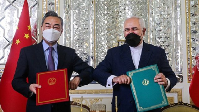 ایران و چین سند «برنامه جامع همکاری ۲۵ ساله» را امضا کردند