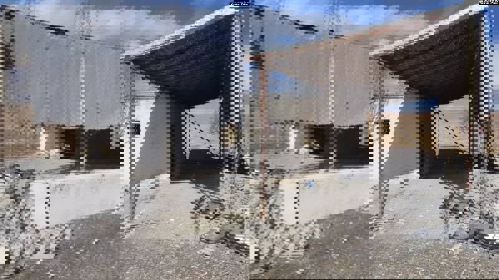 بخش‌هایی از آرامستان بهاییان همدان تخریب شده است