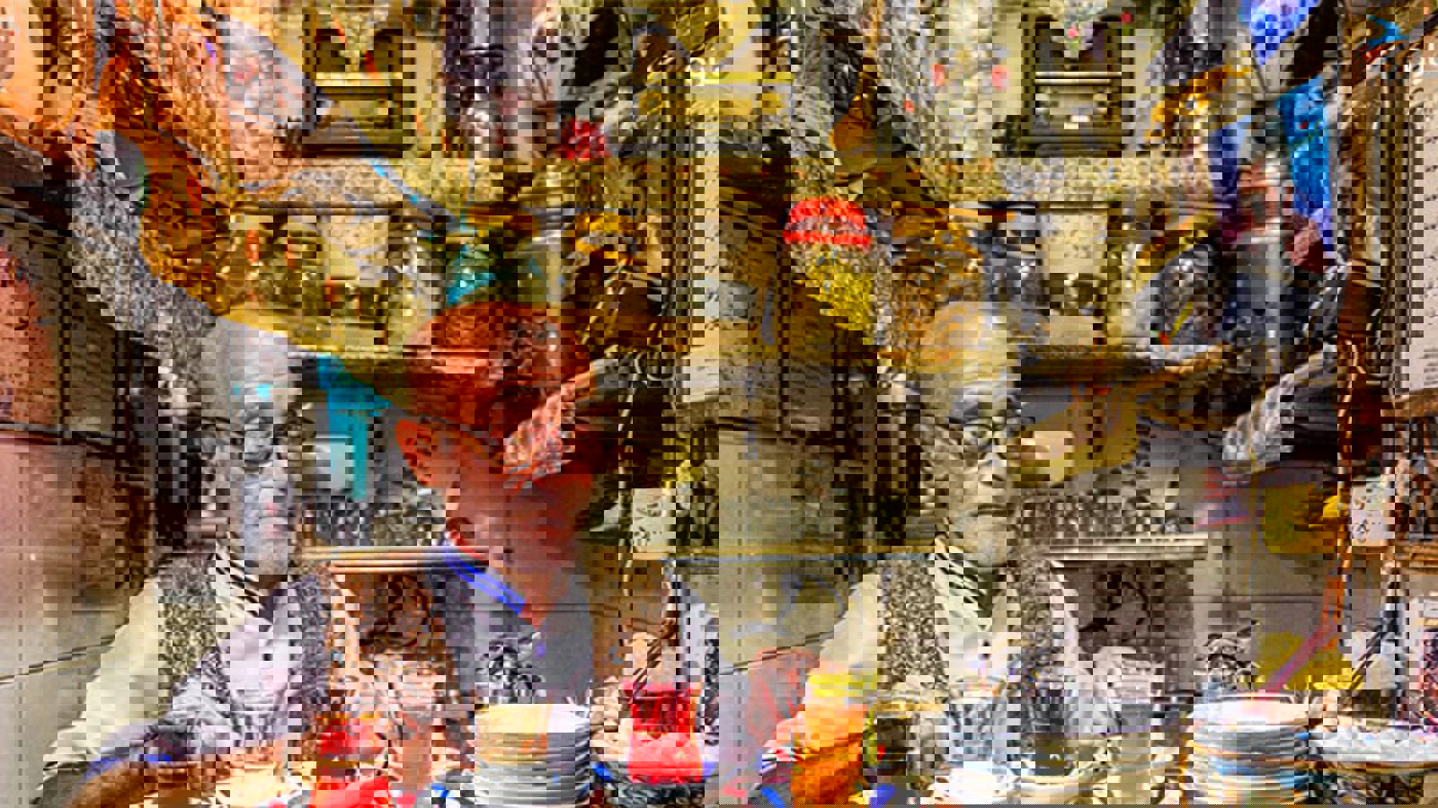 مردم به دلیل گرانی کمتر چای می‌خورند