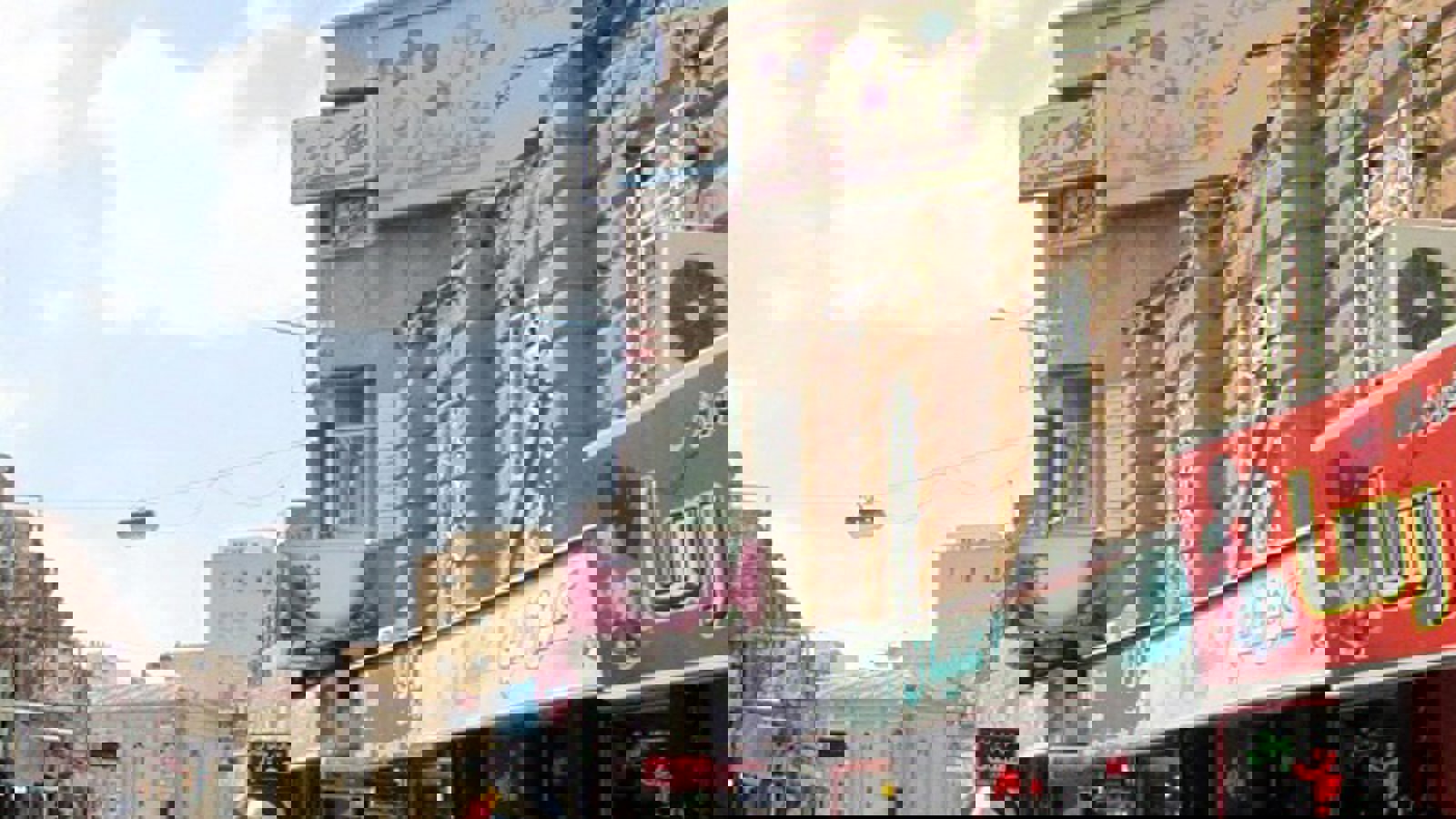 دستور حذف نام‌های ترکی از سردر مغازه‌ها در تبریز و  جایگزینی نام‌های رایج فارسی