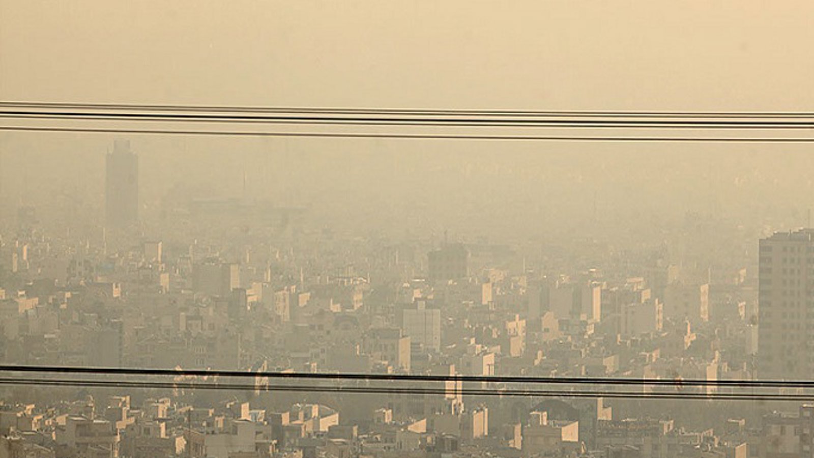 وضعیت ناسالم هوای تبریز در چهاردهمین روز متوالی