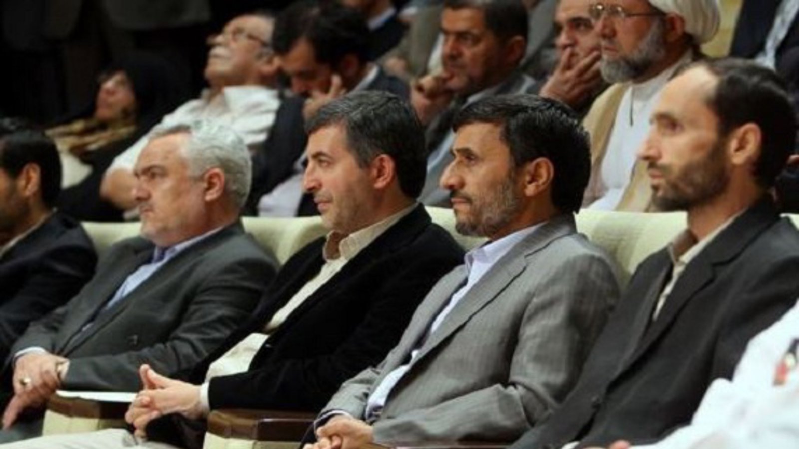 رسیدگى به صدها پرونده فساد مالى مدیران ارشد دولت احمدی‌نژاد