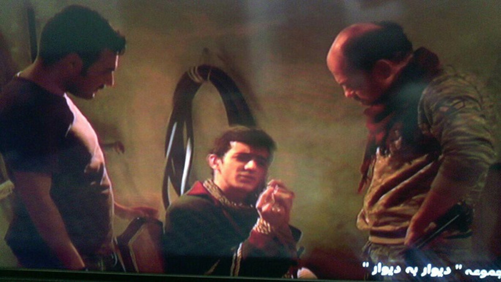 پخش برنامه طنز «دیوار به دیوار» از تلویزیون دولتی ایران همزمان با حادثه سیل در آزربایجان