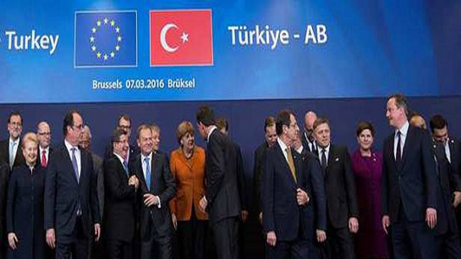 توافقات مقدماتی ترکیه و اتحادیه اروپا:  ''جلوگیری از موج پناهجویان'' ''لغو ویزای شنگن برای شهروندان ترکیه''  ''بازگرداندن پناهجویان اقتصادی''