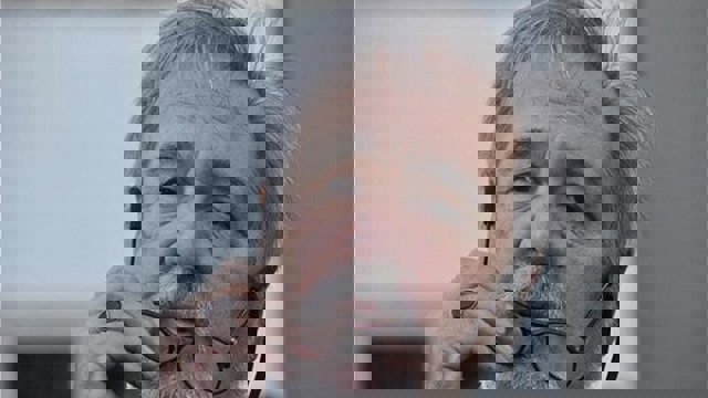 خبرنگاران بی بی سی بی فرهنگ شده اند