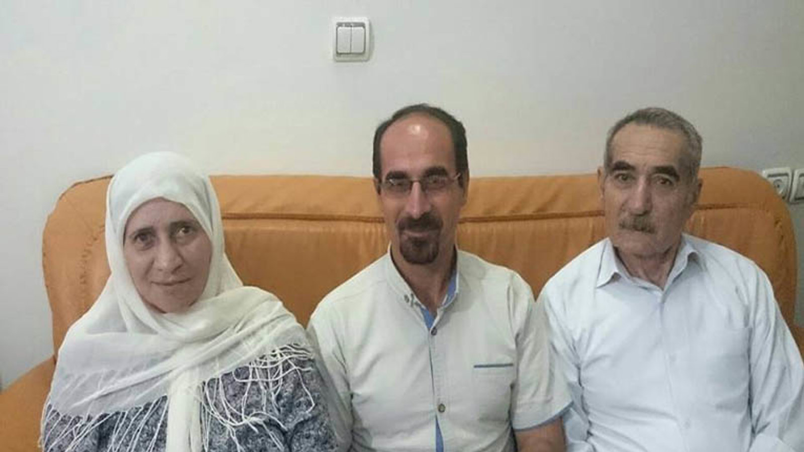 دکتر «لطیف حسنی» به مرخصی ۳ روزه اعزام شد