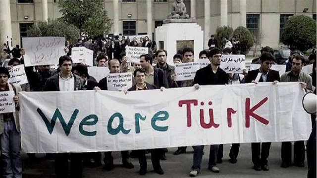 تنها ائتنیکی که در ایران انکار می‌شود ترک‌ها هستند