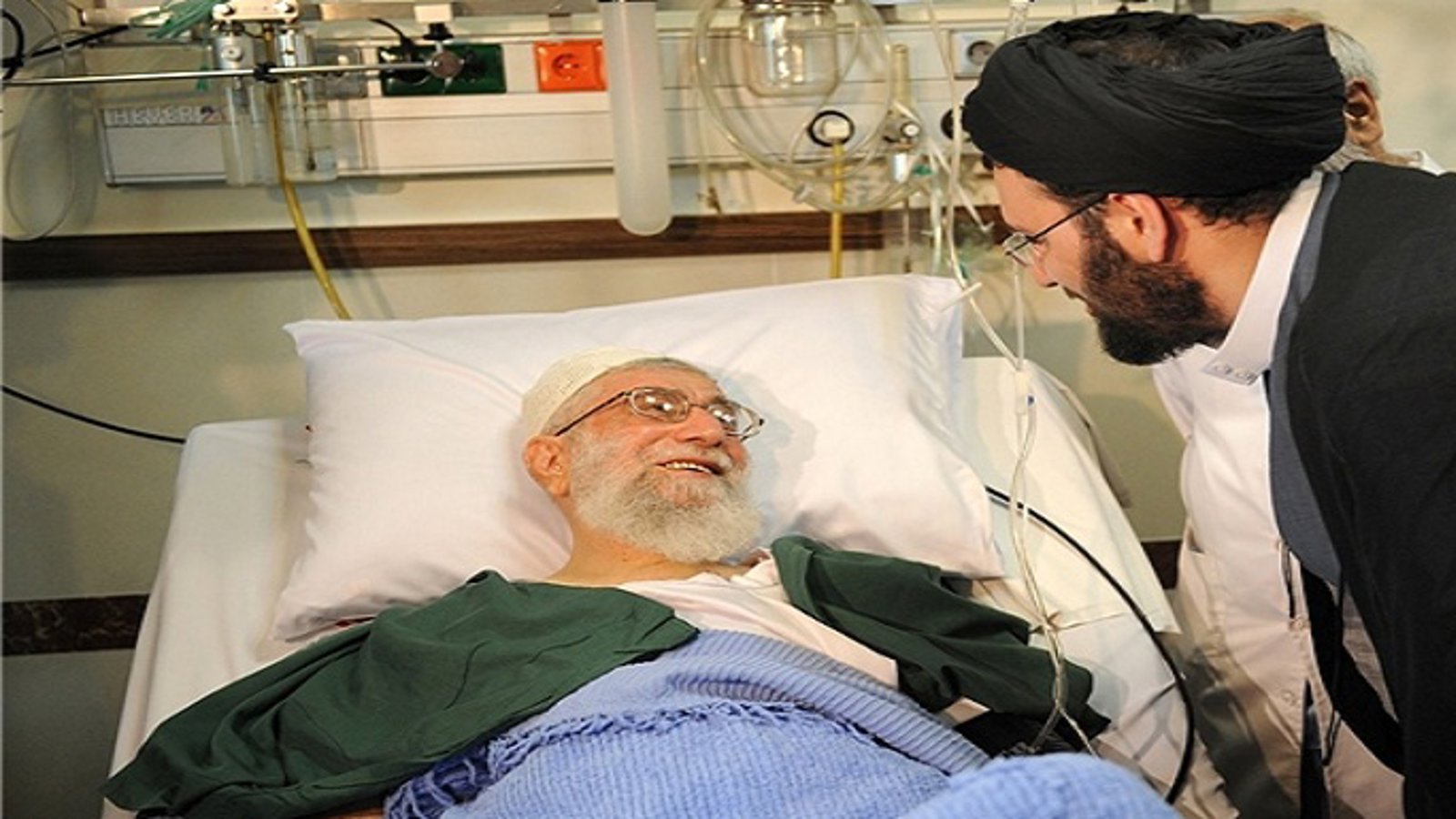 ایران در آستانه‌ی دورانِ پساخامنه‌ای - علی اصغر حقدار