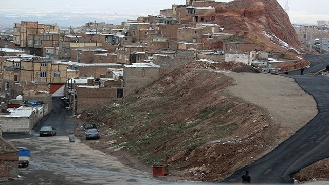 مقام رسمی: ۲۵ درصد جمعیت تبریز حاشیه نشین هستند