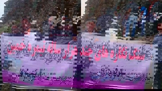 اعتراض شهروندان خمین به تخریب سنگ‌نگار‌ه‌های باستانی تیمره