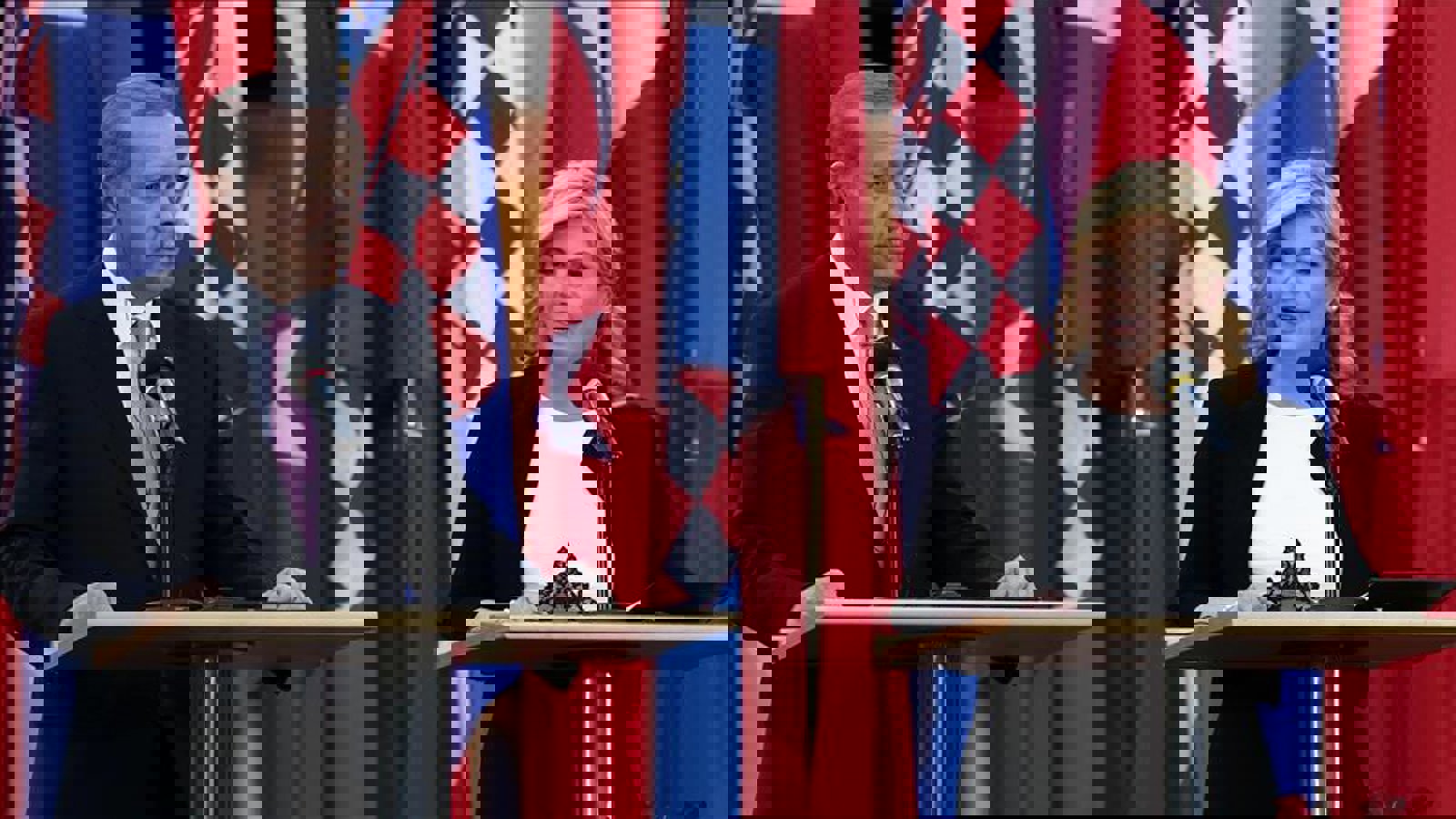 رجب طیب اردوغان می گوید کشورش در را به روی پناهجویان نخواهد بست