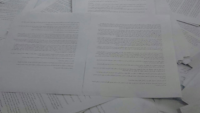 توزیع هزاران شبنامه بر علیه تروریسم کردی در خوی / مردم بیدار و مسئولان پاسخگو باشند