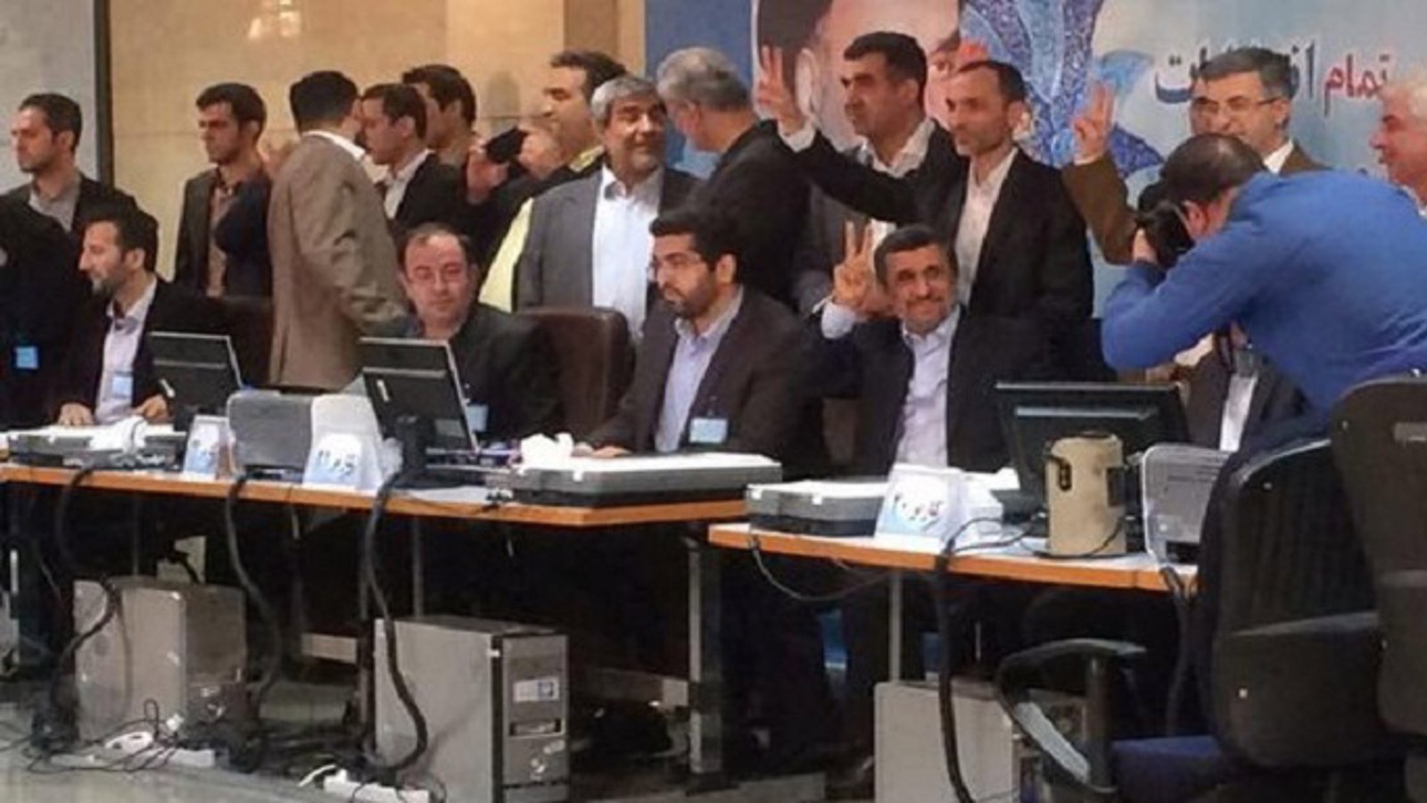 احمدی نژاد: توصیه خامنه‌ای مانع حضورم در انتخابات نمی‌شود