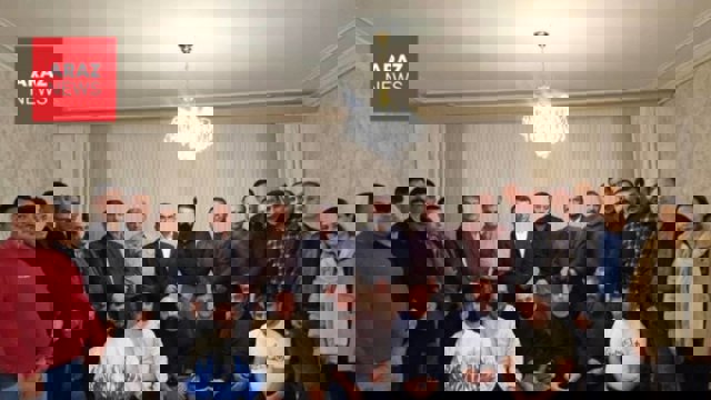 دیدار جمعی از فعالان ملی آذربایجان با کریم اسماعیل‌زاده پس از آزادی از زندان