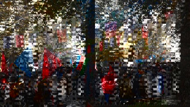 برگزاری راهپیمایی ضدنژادپرستی در حمایت از آزربایجان جنوبی در ۱۰ شهر ترکیه + تصاویر