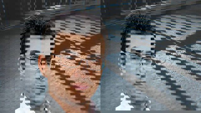 بازداشتگاه اداره اطلاعات تبریز؛ تداوم بازداشت و بلاتکلیفی یوروش مهرعلی بیگلو