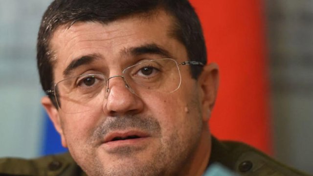 آزربایجان آراییک هاروتیونیان را بازداشت کرد