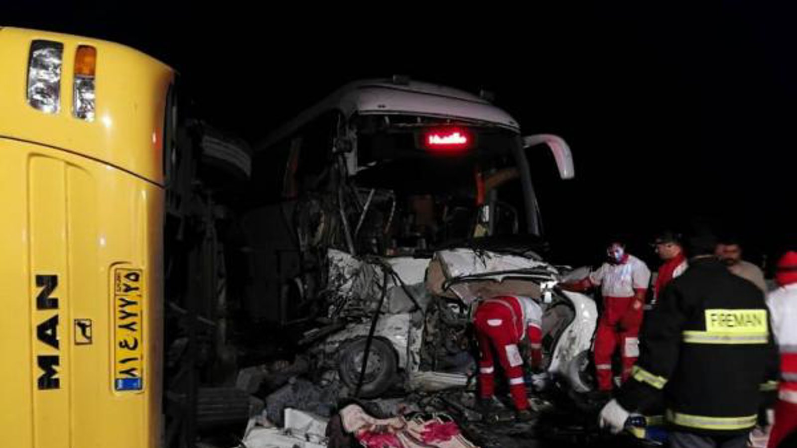 ۳ کشته و ۳۸ زخمی در تصادف آزادراه زنجان ـ قزوین