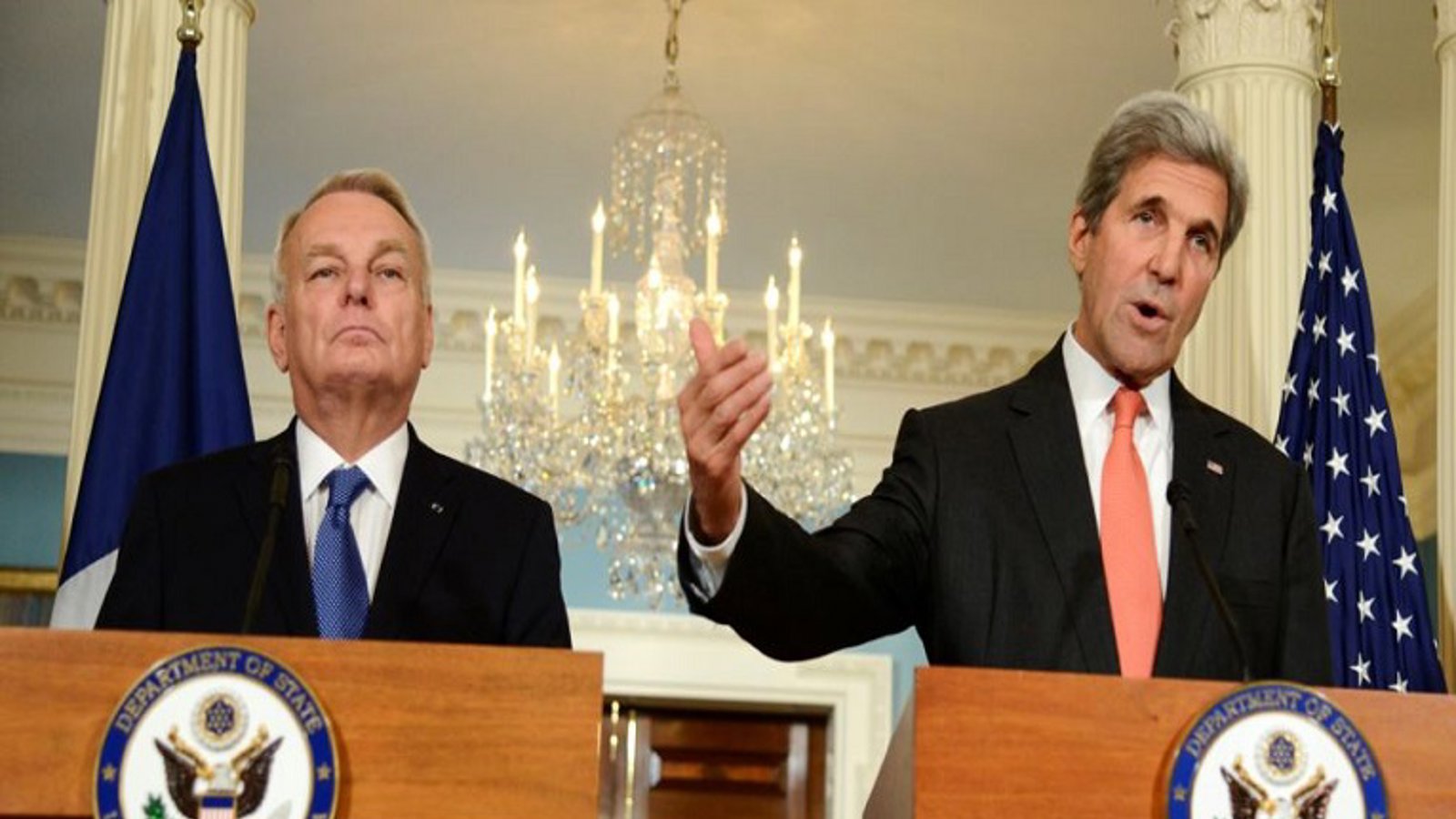 جان کری خواستار تحقیقات جنایات جنگی درباره اقدامات روسیه و سوریه شد