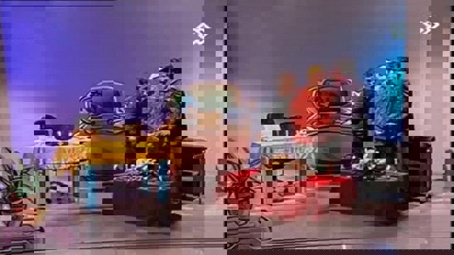 عوامل برنامه توهینی و نژادپرستانه فیتیله ای ها: جهت اجرای برنامه به آزربایجان میرویم