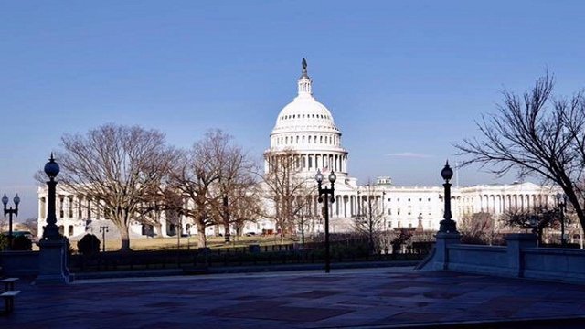 واشينگتوندا ياشايان آزربايجان توركلري نين دونيا آناديلي گونو موناسيبتي ايله بيلديرگه سي