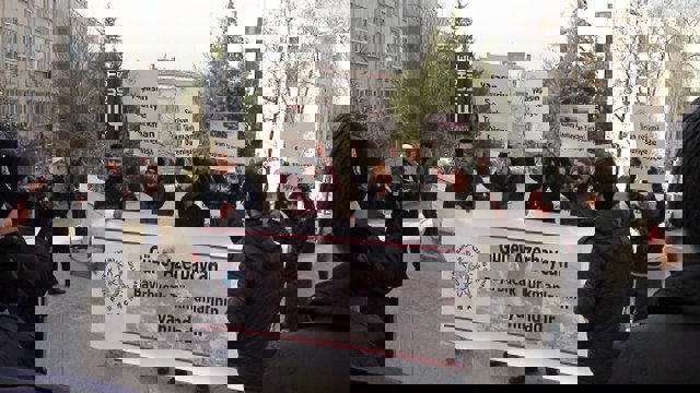 برگزاری تجمع حمایت آمیز از ''تورکان بایربوجاق'' سوریه در مقابل سفارت ایران در آنکارا