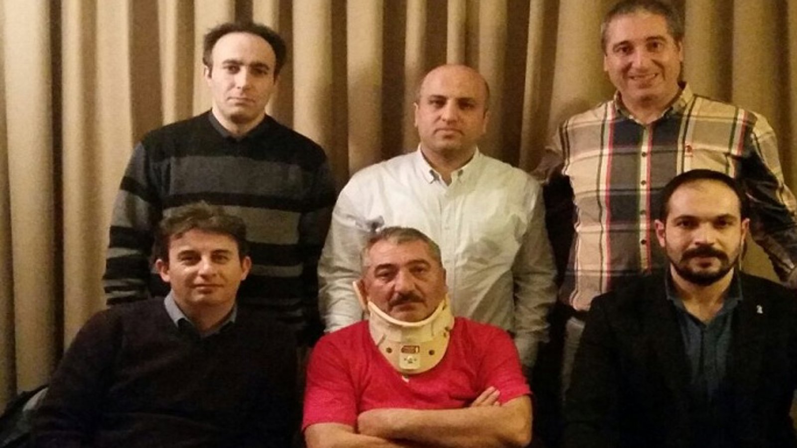 عیادت جمعی از فعالین ملی با رستم بهرودی شاعر شهیر آزربایجان در آنکارا + تصاویر