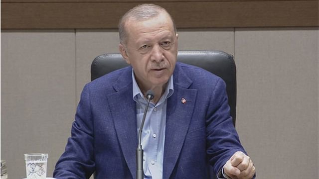 تورکییه جومهورباشقانی پاشینیان‌'لا گوروشمک اوچون شرط قویدو