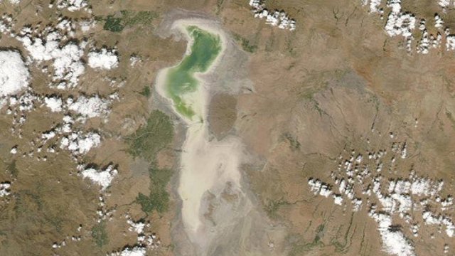 آخرین وضعیت دریاچه اورمیه از دید ناسا  + تصویر